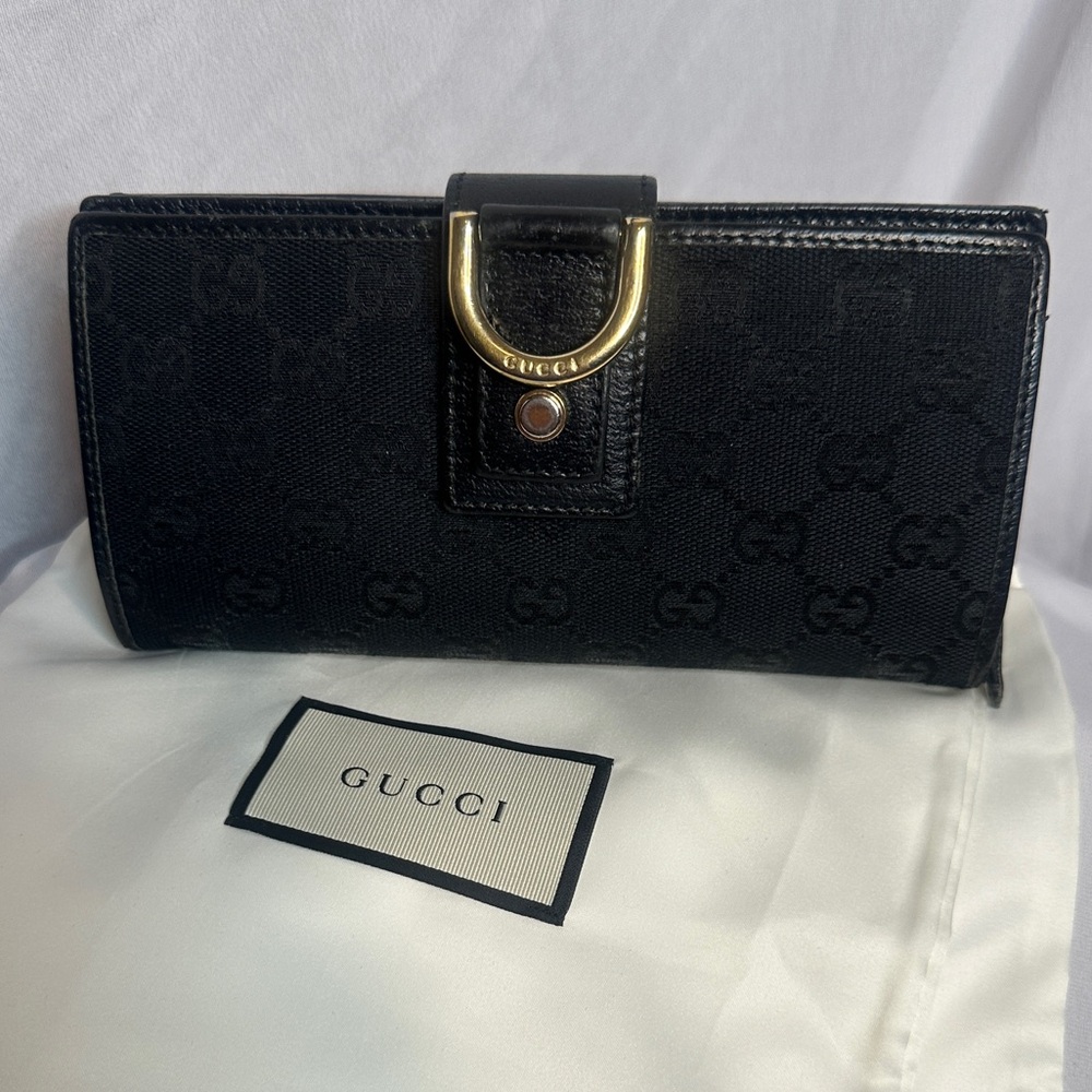 Gucci Black horseBi ring Womens black monogram wallet